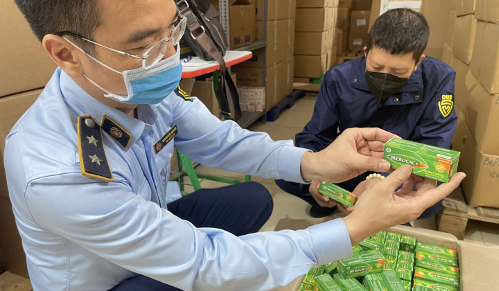 Thu giữ gần 29.000 hộp Vitamin BEEROCAC+ có dấu hiệu xâm phạm quyền nhãn hiệu